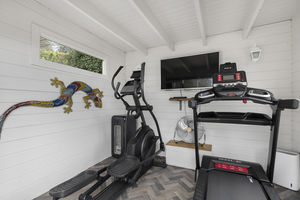 Photo 43- click for photo gallery